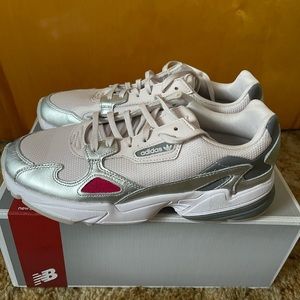 Adidas Originals Sneakers